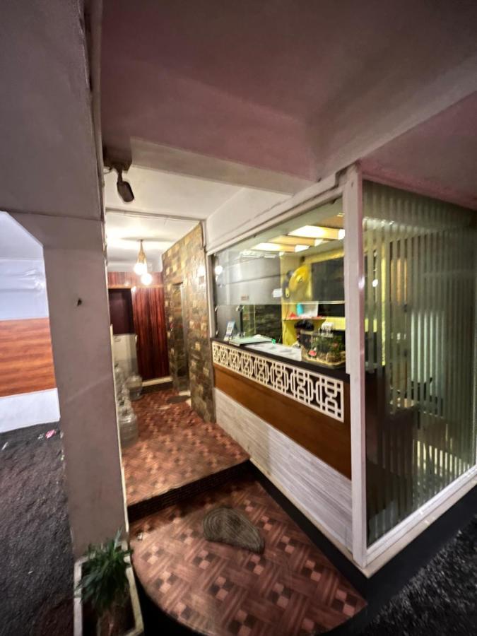 Tower 21 Regency Hotel Kochi Zewnętrze zdjęcie
